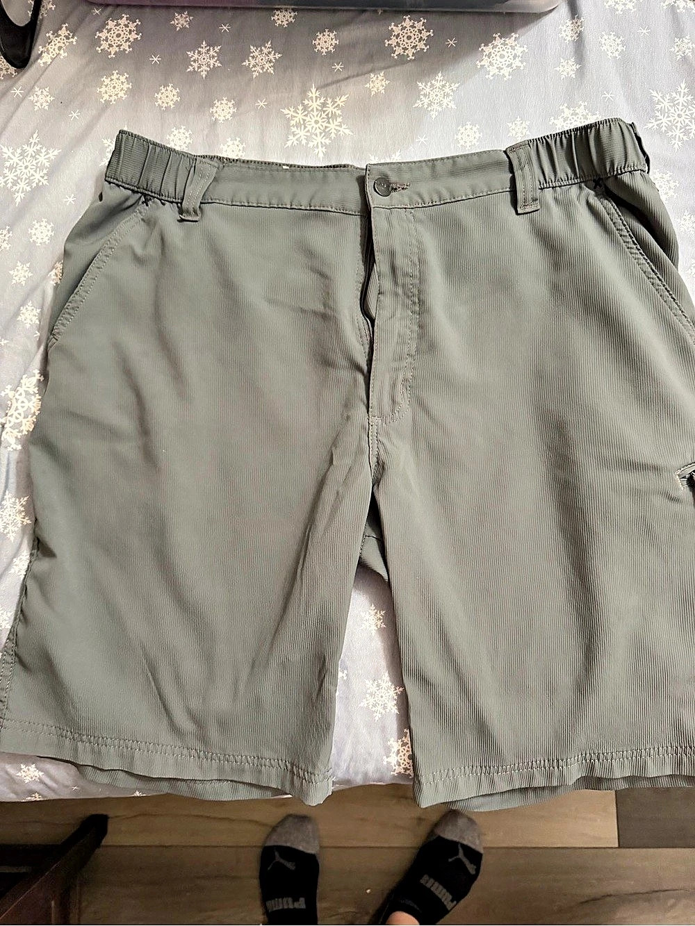 Wrangler Outdoor Cargo Shorts Gray Waist 38